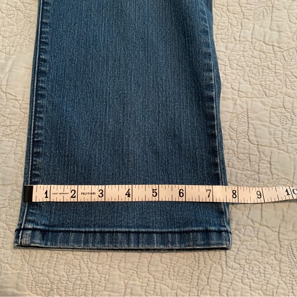 Chico’s Fabulously Slimming Jeans - 12 Short - Picture 7 of 16